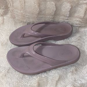OOFOS Oolala Sandals Flip-Flops Thong